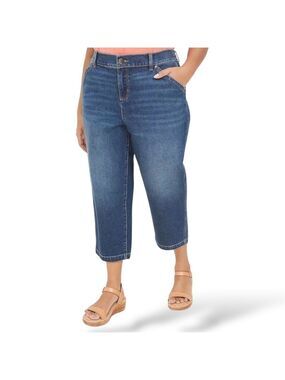 LANE BRYANT Cotton Blend Stretch Mid-Rise Boyfriend Capri Flex Magic Waistband